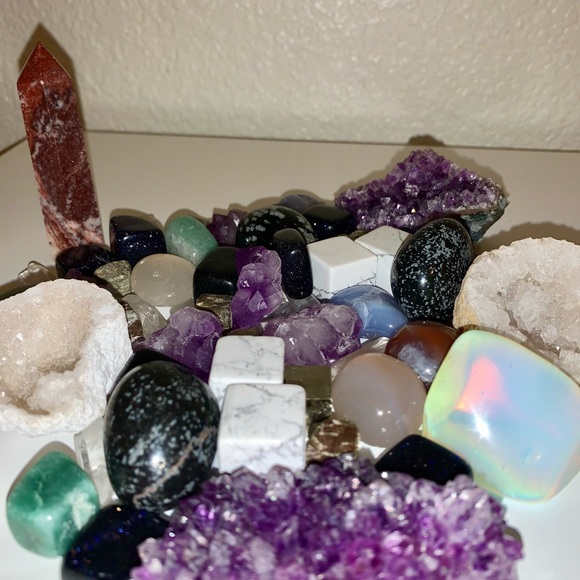 Crystal Mystery Bag Bundle Gift Set Random Crystal - Picture 3 of 4